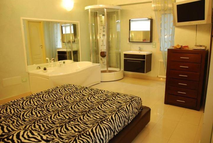 Hotel Residence Veliero Riccione Szoba fotó