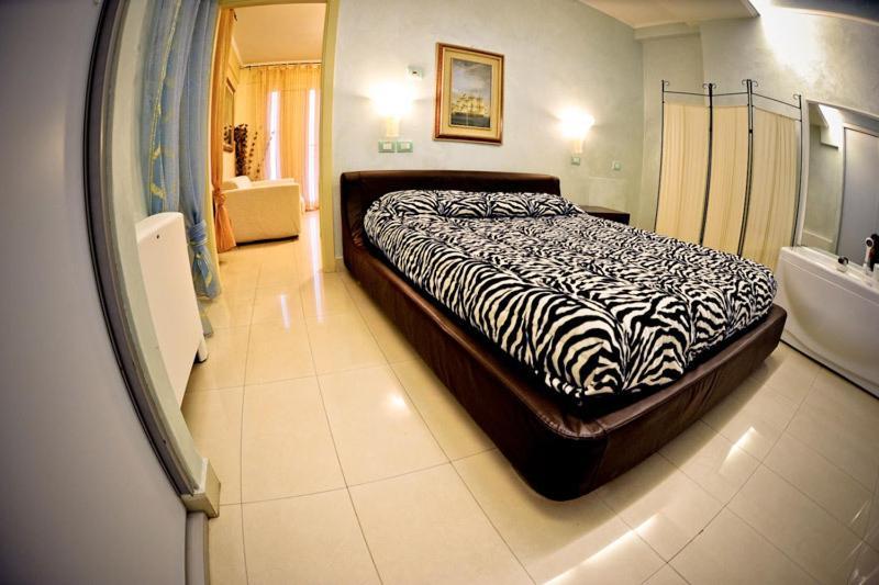 Hotel Residence Veliero Riccione Kültér fotó