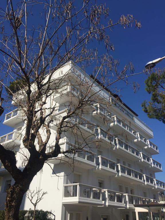 Hotel Residence Veliero Riccione Kültér fotó